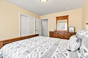 1 Frank Ave, Sayreville, NJ 08872 - Photo 15