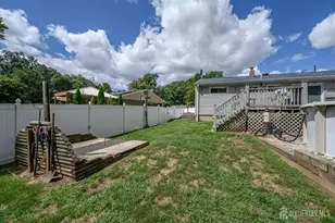 25 Brookside Rd, Edison, NJ 08817 - Photo 29