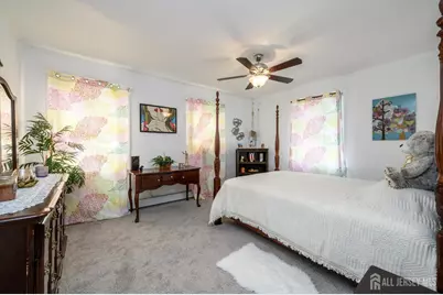 115 E 6th Avenue E, Union Township, NJ 07203 - Photo 15
