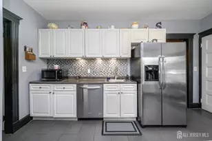 115 E 6th Ave E, Union Township, NJ 07203 - Photo 9