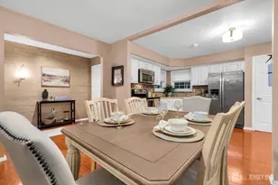 17 Betsy Ross Dr, Monroe Township, NJ 08831 - Photo 13