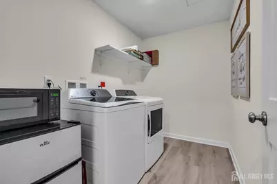 715 Fremont Drive, Manalapan Township, NJ 07726 - Photo 17