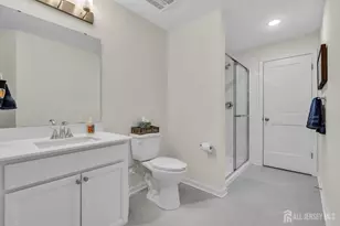 715 Fremont Dr, Manalapan Township, NJ 07726 - Photo 15