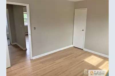 250 Penn Avenue #4B, Edison, NJ 08817 - Photo 5