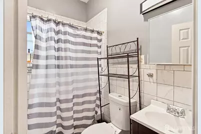40 Throop Avenue, New Brunswick, NJ 08901 - Photo 11