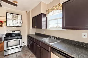 40 Throop Ave, New Brunswick, NJ 08901 - Photo 17