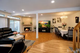 22 Borell Square, Sayreville, NJ 08859 - Photo 3