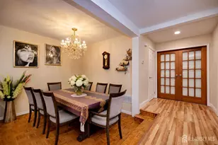 22 Borell Square, Sayreville, NJ 08859 - Photo 5