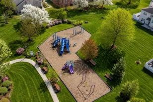 22 Borell Square, Sayreville, NJ 08859 - Photo 19