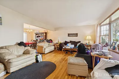 28 Debra Place, Sewaren, NJ 07077 - Photo 5