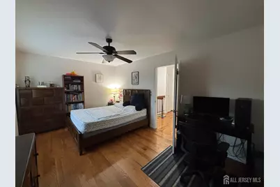 6005 N Oaks Boulevard, North Brunswick Township, NJ 08902 - Photo 15