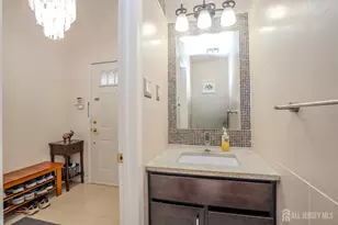 6005 N Oaks Blvd, North Brunswick Township, NJ 08902 - Photo 27