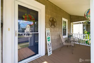 33 Pershing Avenue, Milltown, NJ 08850 - Photo 3