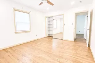 26 Kilfoyle Ave, Fords, NJ 08863 - Photo 9