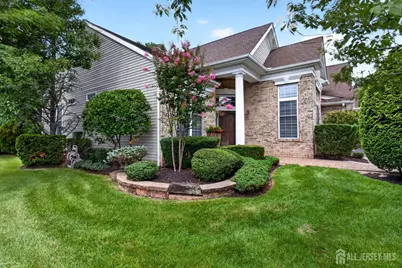 14 Crooked Stick Place, Monroe Township, NJ 08831 - Photo 3