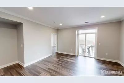 6301 Fernandez Court, Sayreville, NJ 08859 - Photo 5