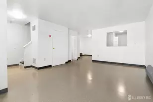 [Address not provided], Jersey City, NJ 07605 - Photo 3