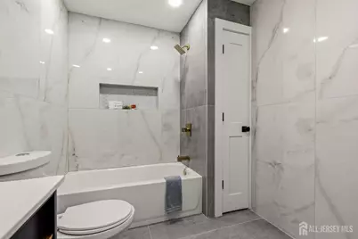 8 Somerset Street, Carteret, NJ 07008 - Photo 23
