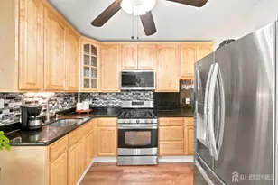 583 Mckeon St, Perth Amboy, NJ 08861 - Photo 15