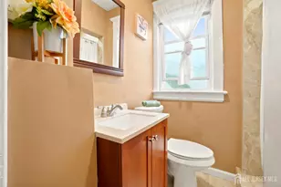 583 Mckeon St, Perth Amboy, NJ 08861 - Photo 27
