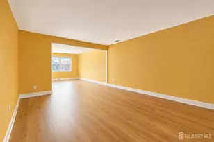 19 Rush Ct, East Brunswick Township, NJ 08816 - Photo 9