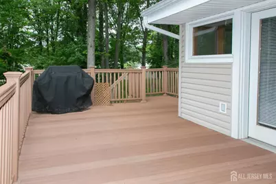 25 Huntington Road, Edison, NJ 08820 - Photo 7
