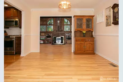 25 Huntington Road, Edison, NJ 08820 - Photo 15