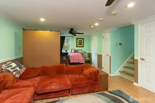 25 Huntington Rd, Edison, NJ 08820 - Photo 23