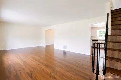 25 Lincoln Avenue, Piscataway Township, NJ 08854 - Photo 3
