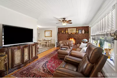 1 Beech Court, East Brunswick Township, NJ 08816 - Photo 5