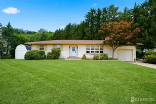 1 Beech Ct, East Brunswick Township, NJ 08816 - Photo 1
