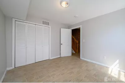 832 Grand Street, Jersey City, NJ 07304 - Photo 5