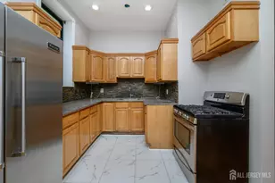 832 Grand St, Jersey City, NJ 07304 - Photo 13