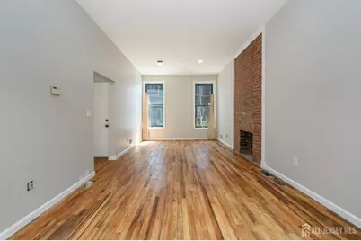 832 Grand Street, Jersey City, NJ 07304 - Photo 17