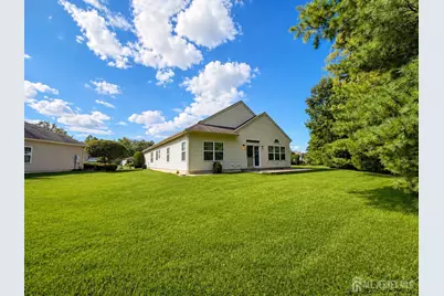 111 Fontaine Court, Monroe Township, NJ 08831 - Photo 3