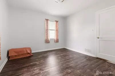 301 Central Avenue, Metuchen, NJ 08840 - Photo 13