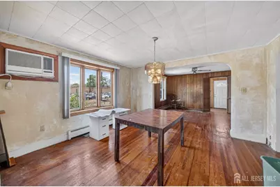 27 Lillian Terrace, Woodbridge Township, NJ 07095 - Photo 7