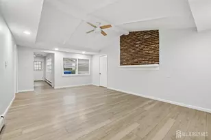 89 Homes Park Ave, Iselin, NJ 08830 - Photo 9