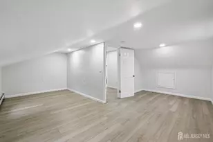 89 Homes Park Ave, Iselin, NJ 08830 - Photo 19