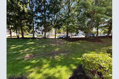 279 Kempsey Drive, North Brunswick Township, NJ 08902 - Photo 19