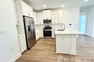 29210 Radford Ct, Monroe Township, NJ 08831 - Photo 7