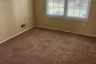 96 Amethyst Way, Franklin Township, NJ 08823 - Photo 9