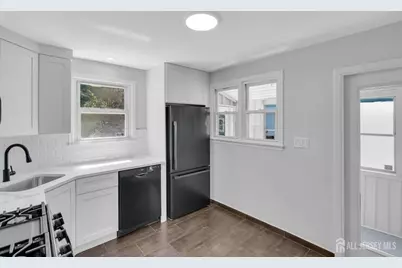 2708 Maple Avenue, South Plainfield, NJ 07080 - Photo 11