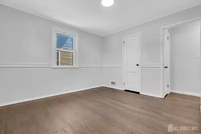 2708 Maple Avenue, South Plainfield, NJ 07080 - Photo 5