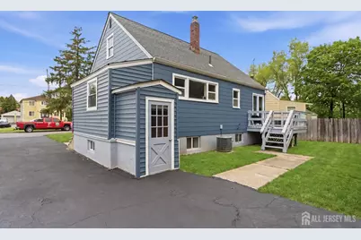 1 Park Place, North Brunswick Township, NJ 08902 - Photo 17