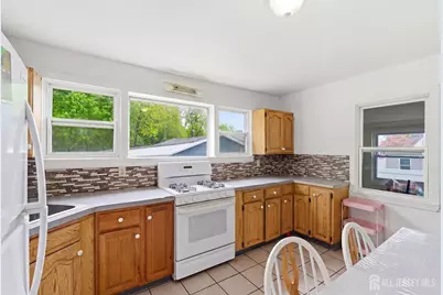 1 Park Place, North Brunswick Township, NJ 08902 - Photo 3