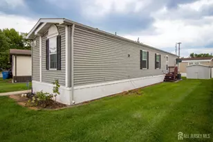 7 Shelley Rd, North Brunswick Township, NJ 08902 - Photo 19