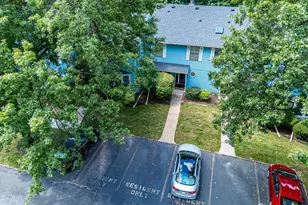 1303 Timber Oaks Rd, Edison, NJ 08820 - Photo 9