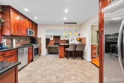 1 Macintosh Court, East Brunswick Township, NJ 08816 - Photo 7