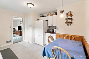 6 Burnham Rd, East Brunswick Township, NJ 08816 - Photo 9